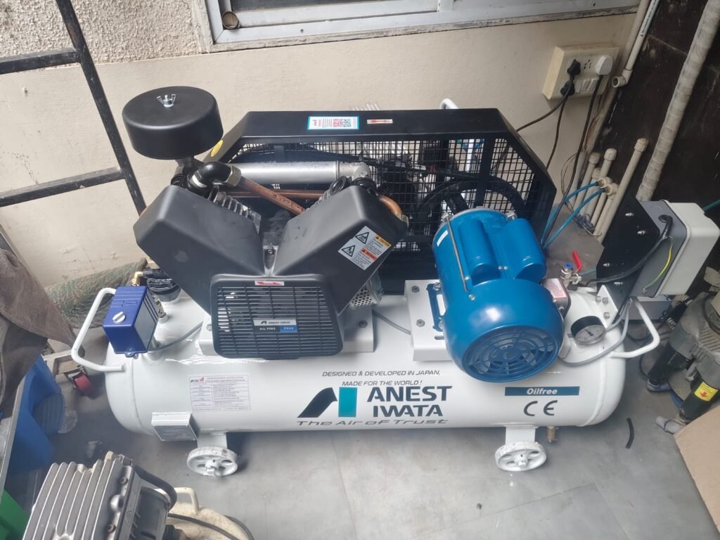 Oil Free Oil Compressor-3hp, Supplied in Dental Clinic.